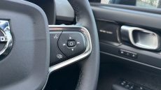 Volvo XC40 2.0 B4P Ultimate Dark 5dr Auto Petrol Estate